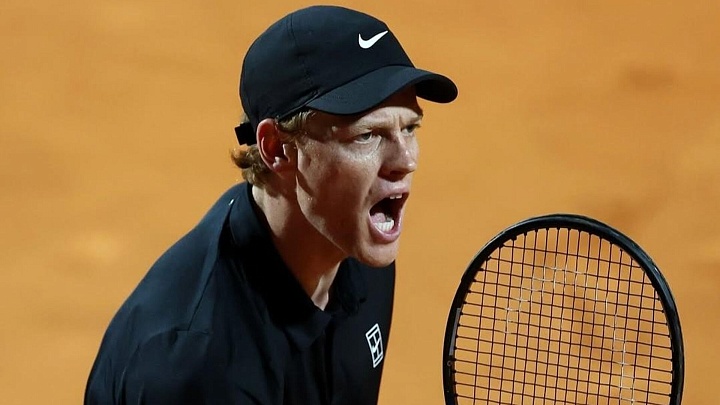 Действующий чемпион Синнер вышел в полуфинал Australian Open