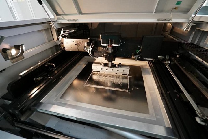 Что нашли эксперты при правительстве России в документах ижевского производителя связи для МВД