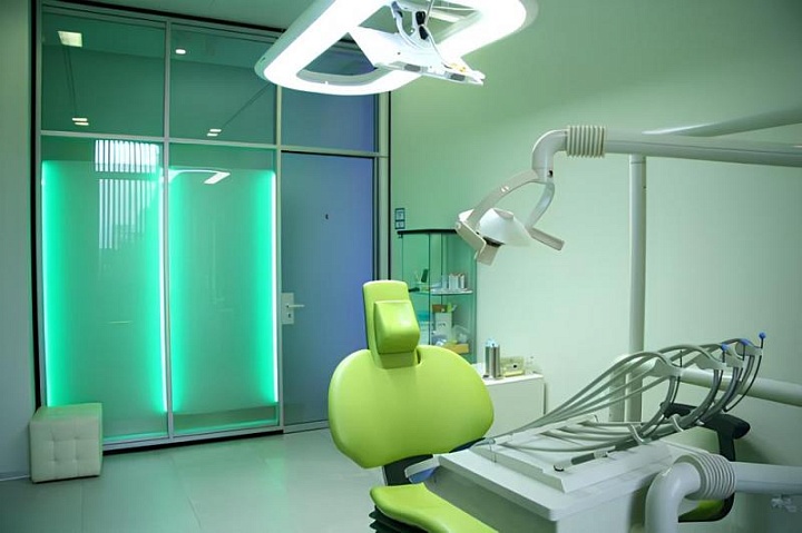 Центр Современной Стоматологии CSSdent оснащен современным оборудованием для имплантации