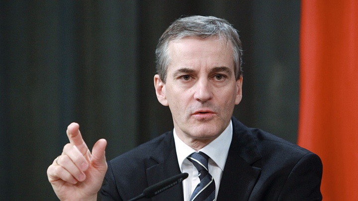 Премьер Норвегии раскритиковал намерение Трампа ввести пошлины против ЕС