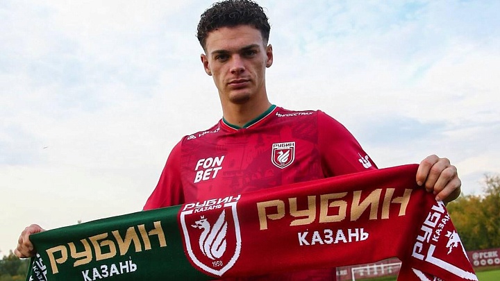 Форвард "Рубина" Чуни перешел в "Бари" на правах аренды