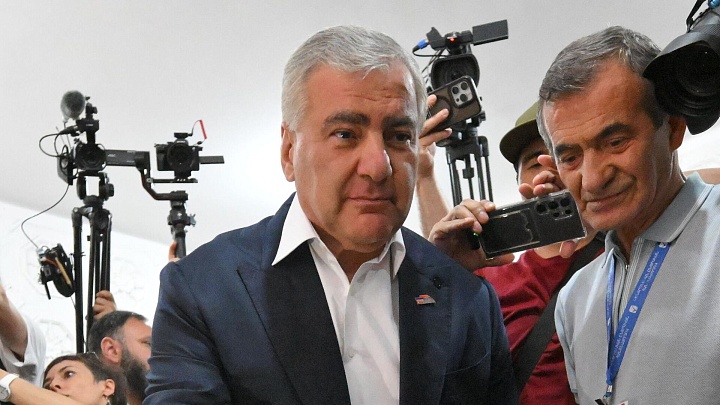 Карапетян сообщил о задержаниях своих сторонников в день выборов в Армении